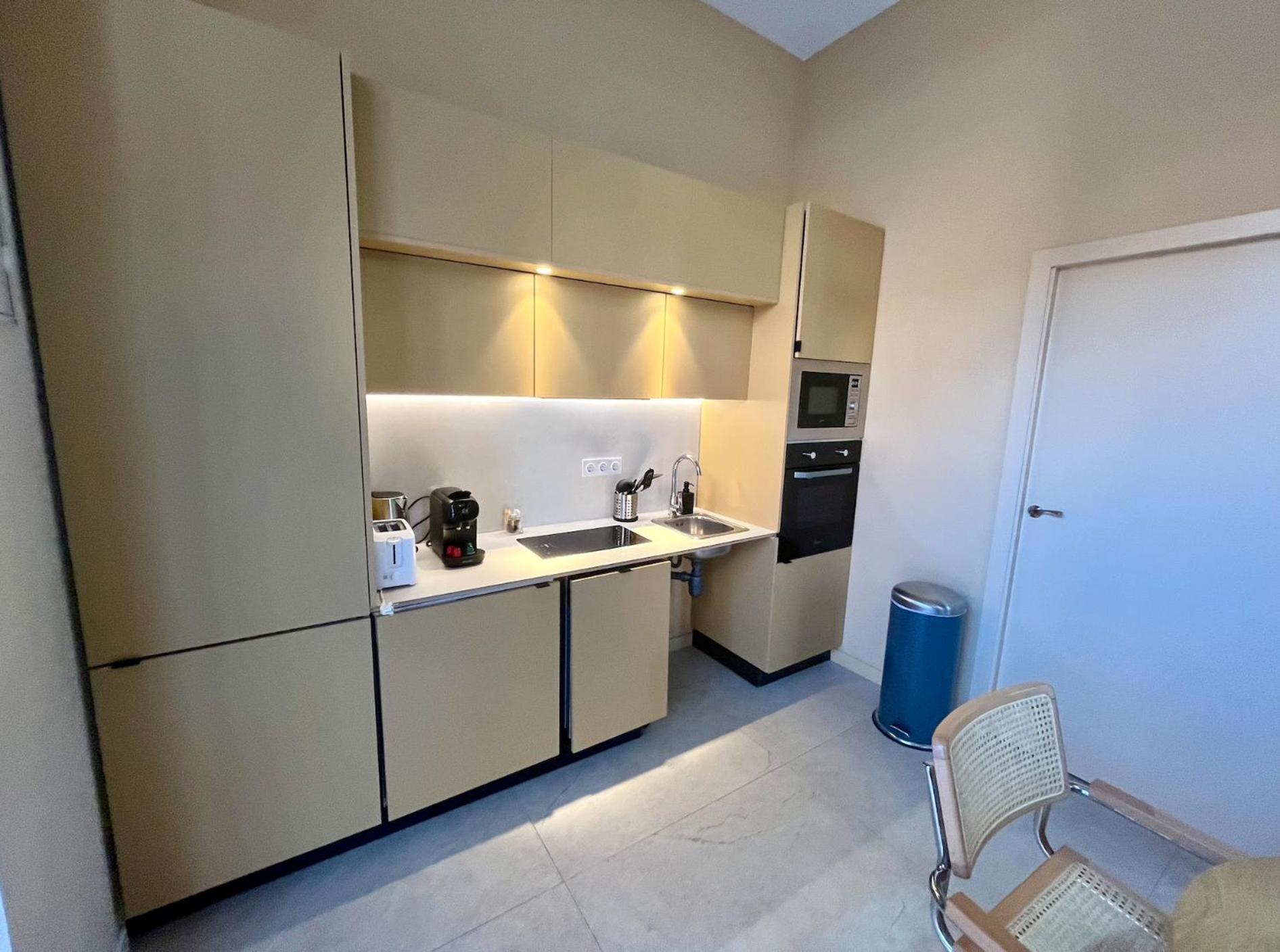 Osito Hub - Campoamor Valencia Bilik gambar